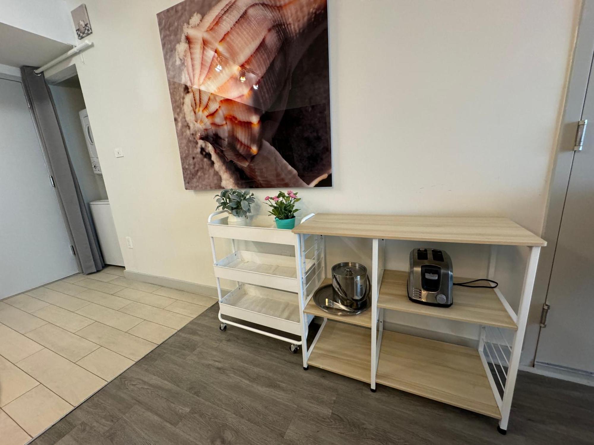 Mvr Apartments At Beachwalk Resort Hallandale Beach Extérieur photo