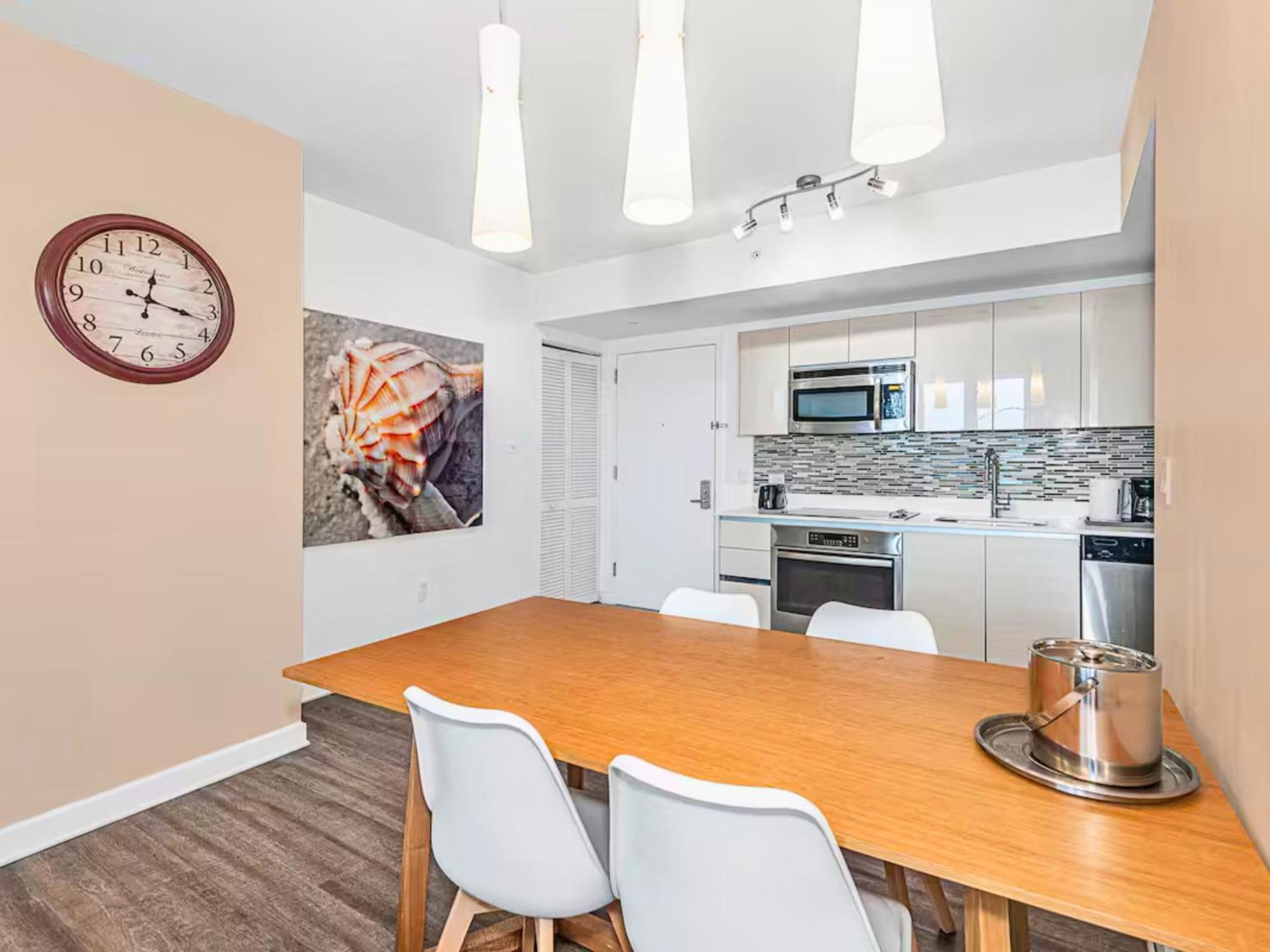 Mvr Apartments At Beachwalk Resort Hallandale Beach Extérieur photo